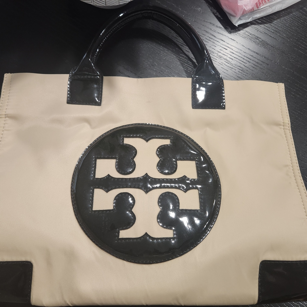 Tory Burch Cream and Black Women's Bag